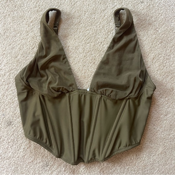 Out From Under Convertible Corset Top Size:Large WORN ONCE! SOLD OUT ONLINE! - Picture 5 of 8